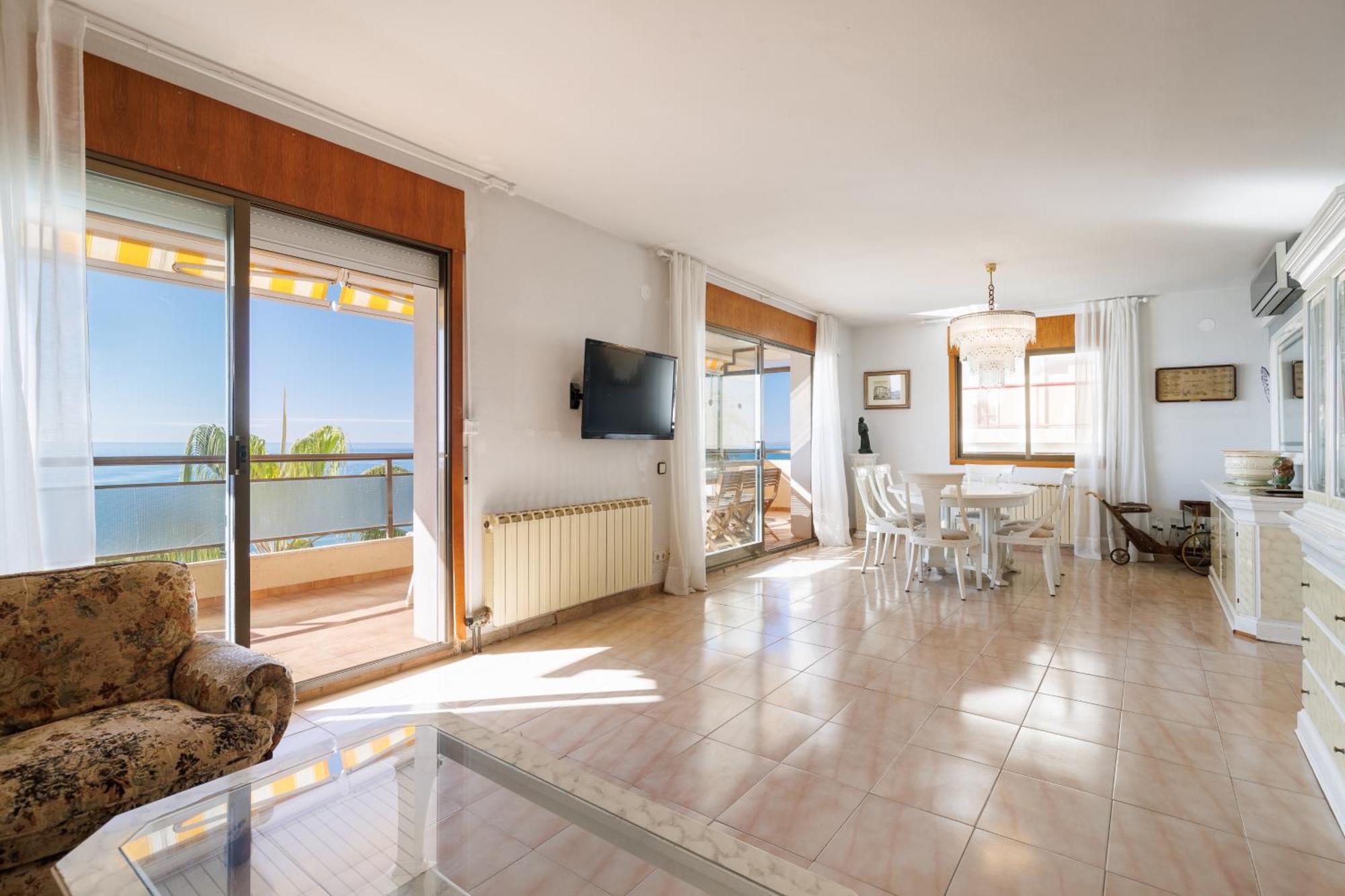 Apartament Apartamento Para 8 Sobre El Mar Salou Zewnętrze zdjęcie